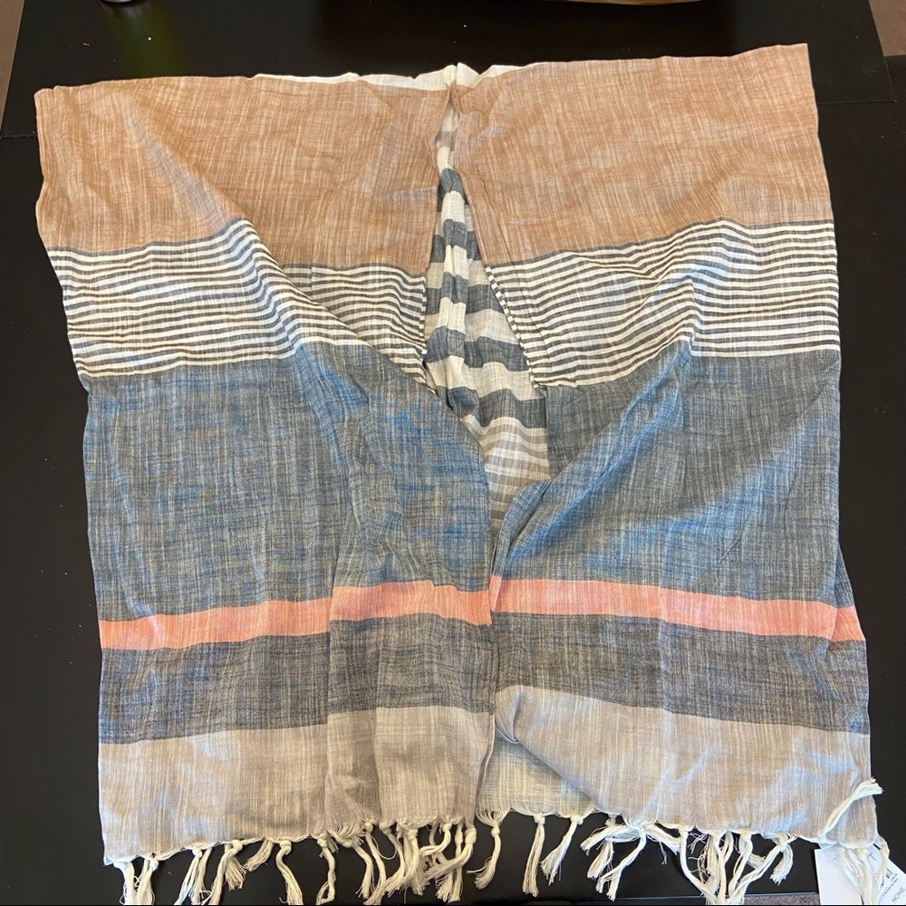 NWT LOFT Poncho